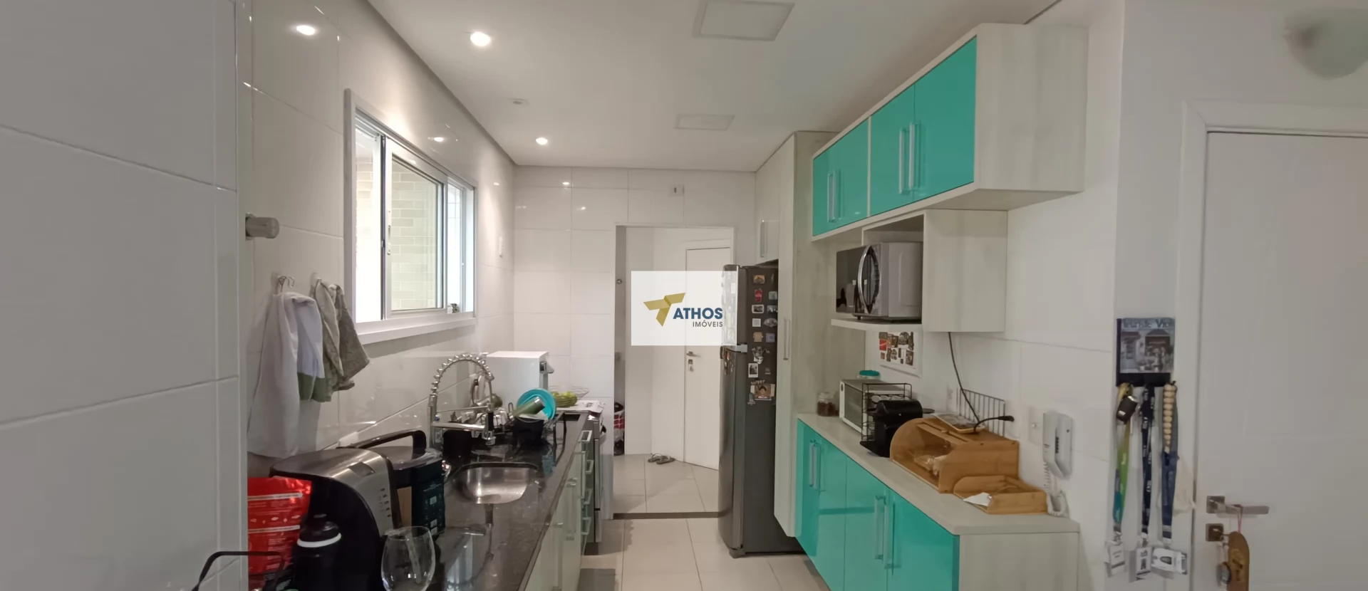 Apartamento à venda, 03 dormitórios no Bairro Pompéia-Santos - 