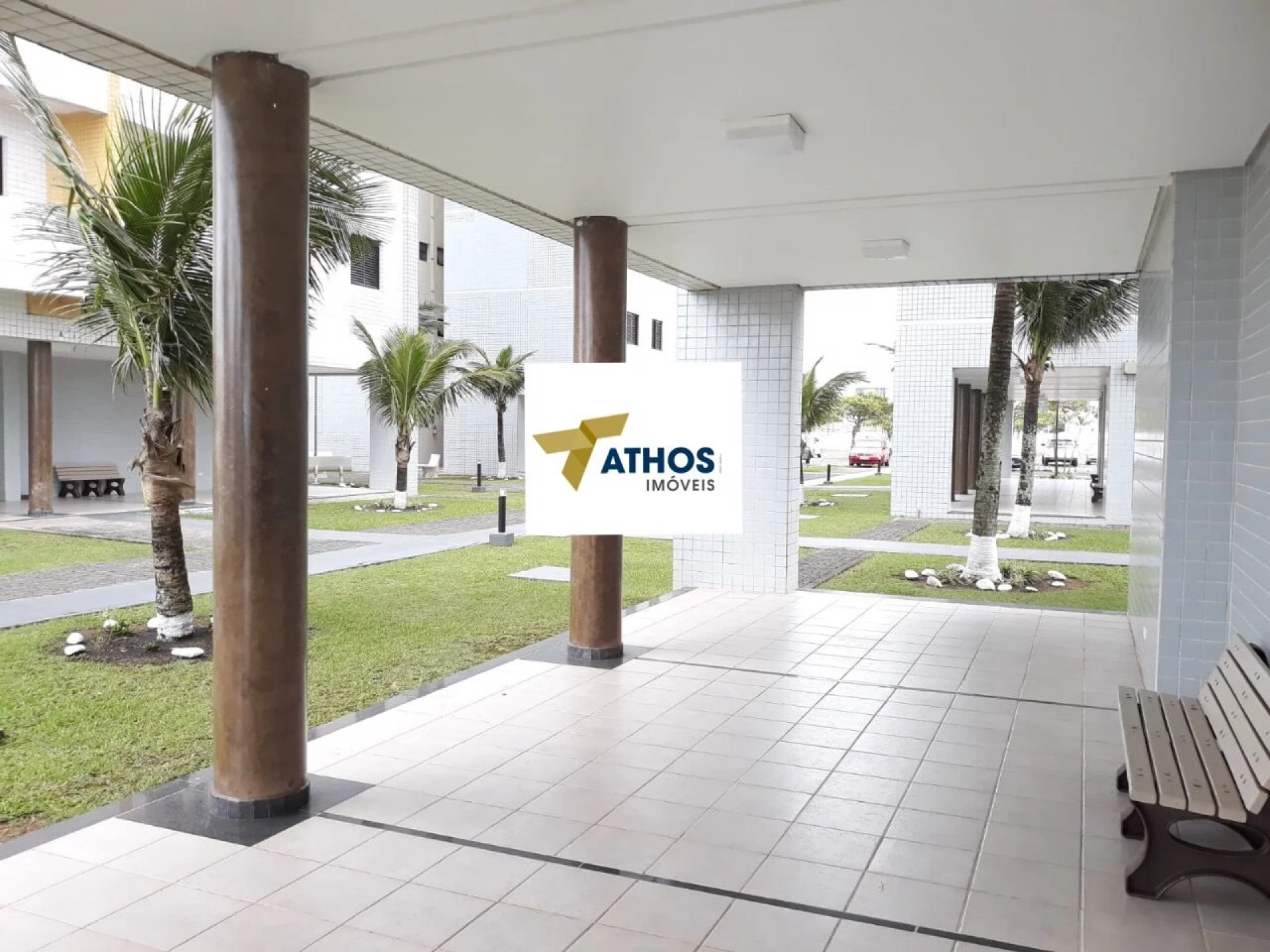 Apartamento à venda, 02 dormitórios com suíte e 02 vagas de garagem em Itanhaem - SP - 