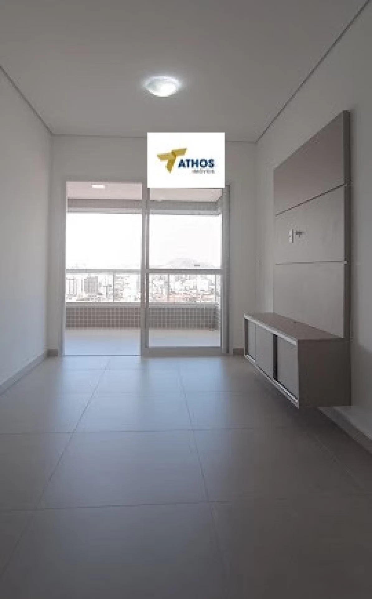 Apartamento 1 Dormitório no Boqueirão – Ótima Localização! - 