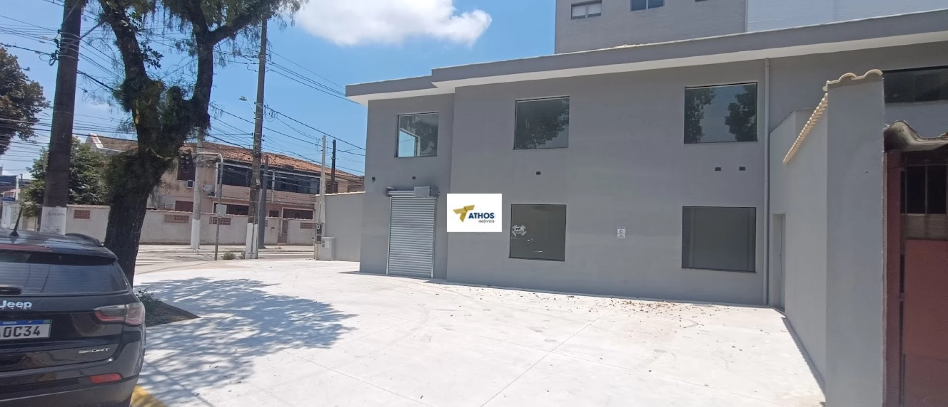 Casa Comercial de esquina disponível para locação - 