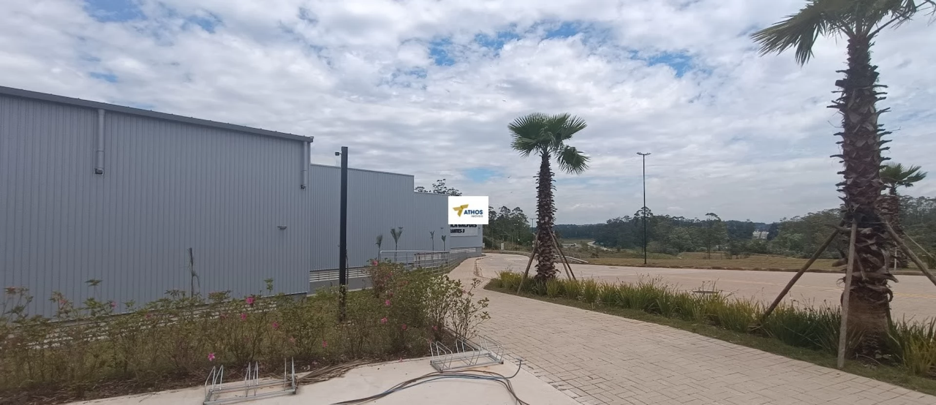 Galpão Logístico para aluguel possui 2100 metros quadrados em Alvarenga - São Bernardo do Campo - SP - 