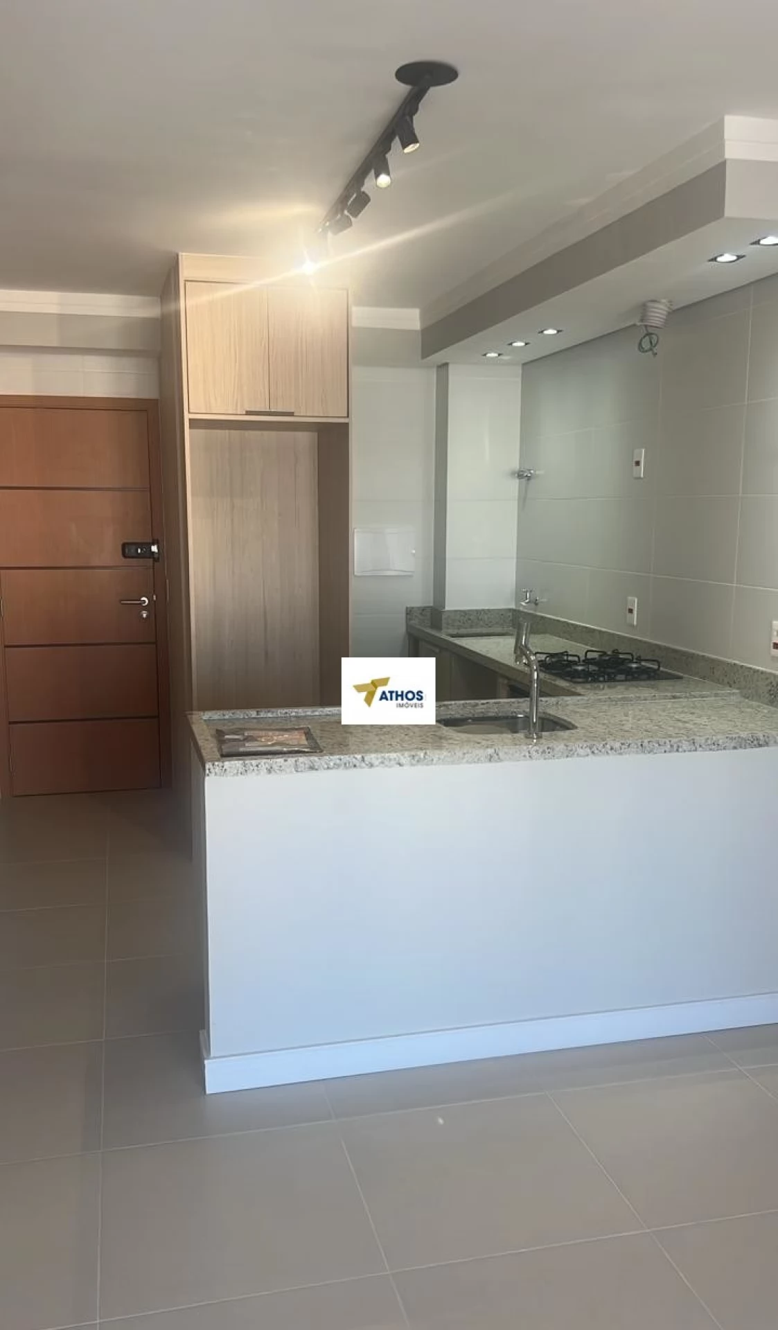 Apartamento com 2 Quartos e 2 banheiros para Alugar, 75 m²  - Vila Rica - Santos - 