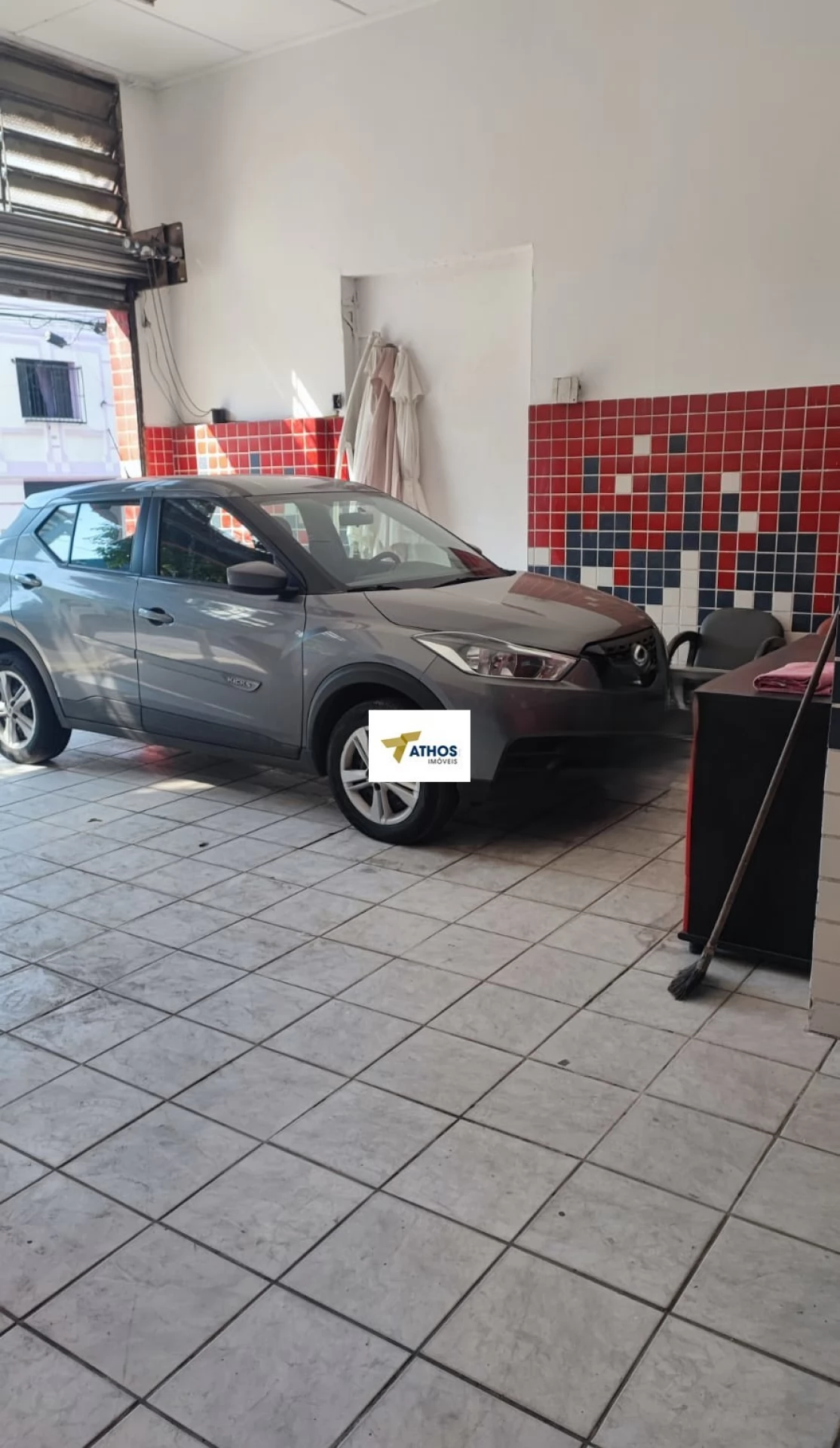 Imóvel para aluguel tem 710 metros quadrados em Centro - Santos - SP - 