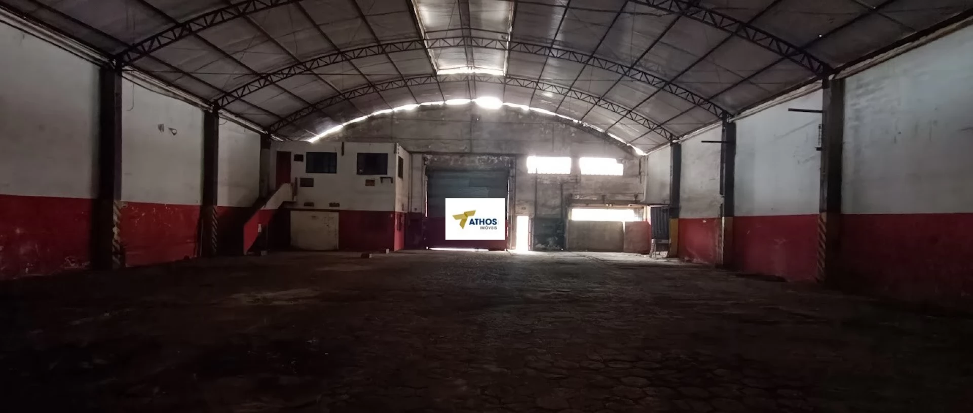 Galpão para aluguel com 733 metros quadrados em Centro - Santos - SP - 