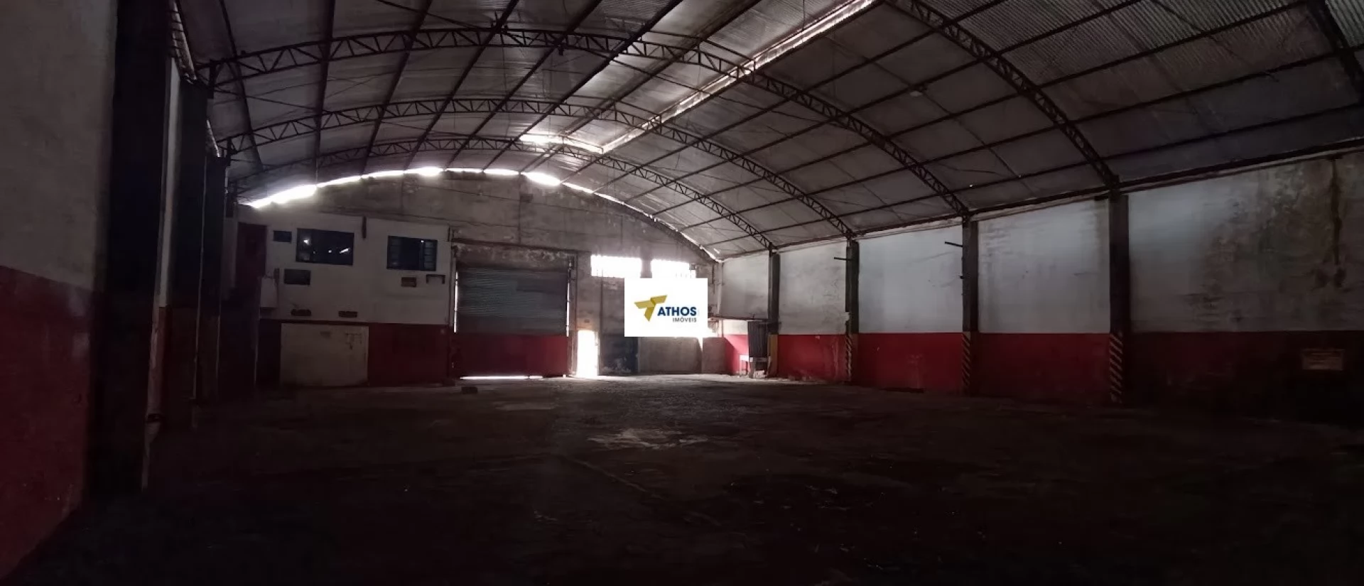 Galpão para aluguel com 733 metros quadrados em Centro - Santos - SP - 